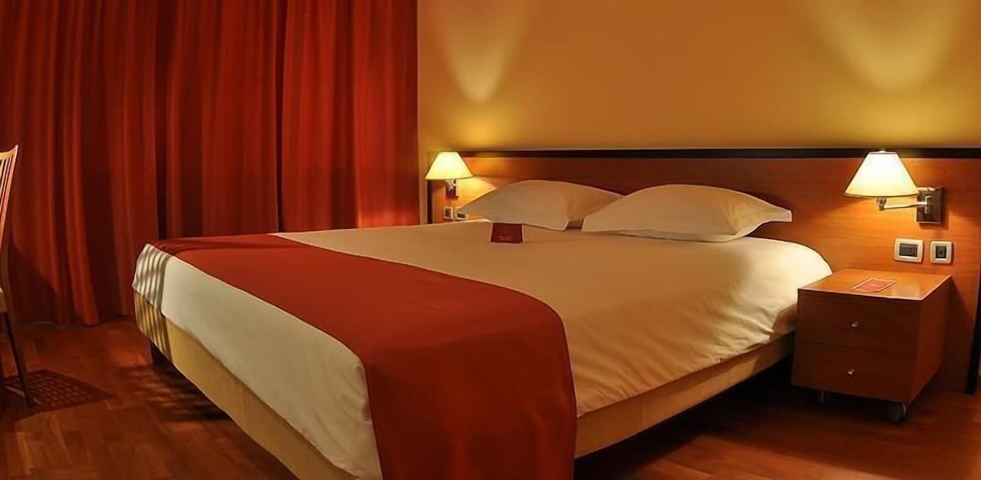 Continental Hotel 4*